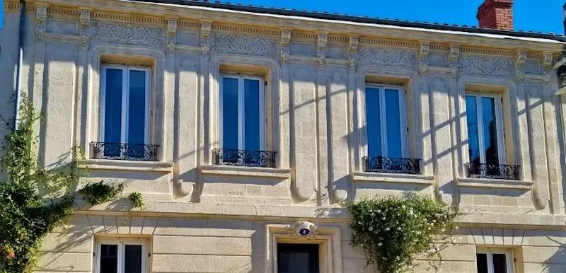 Appartement meublé Studio – La Maison Bastide à Bordeaux