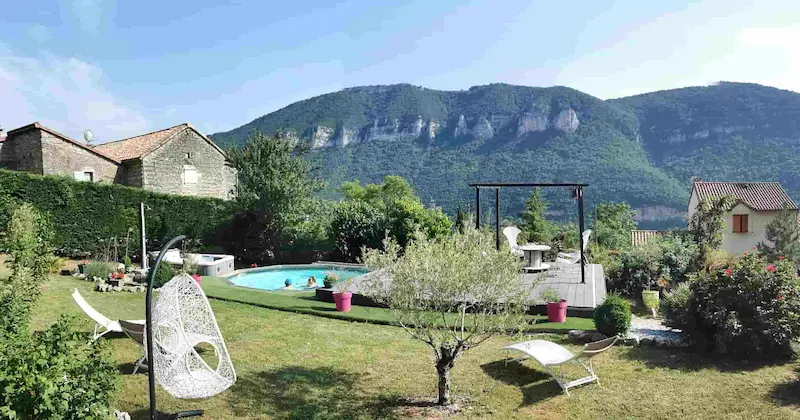 Le Soleilo Loft Cocoon – Love Room à Mostuéjouls