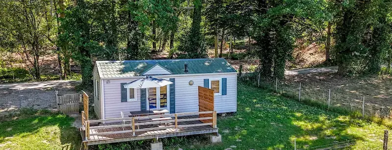 Mobil-home du Parc Saint Hubert à Montrozier en Aveyron
